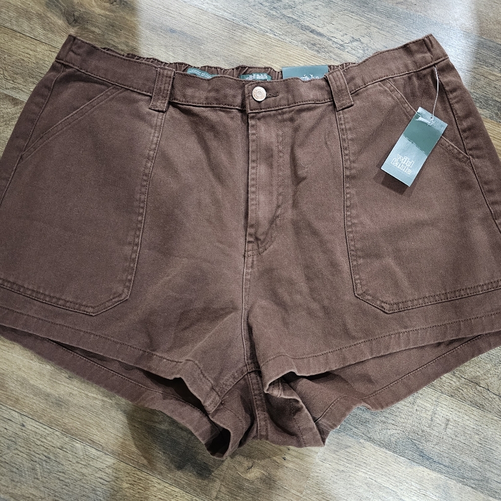 NWT- Wild Fable High Rise Shorts